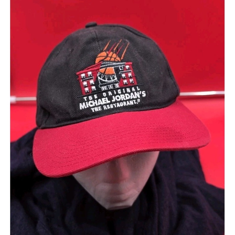 VINTAGE Nike Michael Jordan's The Restaurant Hat 90s Snapback Jumpman